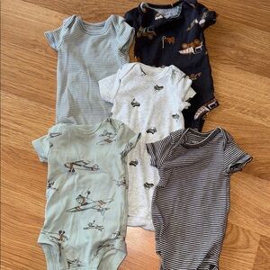 Carter's 0-3 months Cars/Airplanes baby boys bodysuits